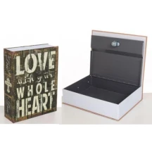 Книга-сейф "LOVE" 18 х 12 х 5.5 см 32053A