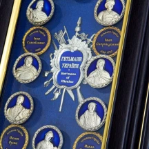 Колаж "Гетьмани України" 47 х 25 см, мідь, срібло, емаль, багет із натурального дерева 0202001002 — фото 3