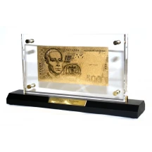 Купюра з золотим напиленням "UKRAINE 500" GB381