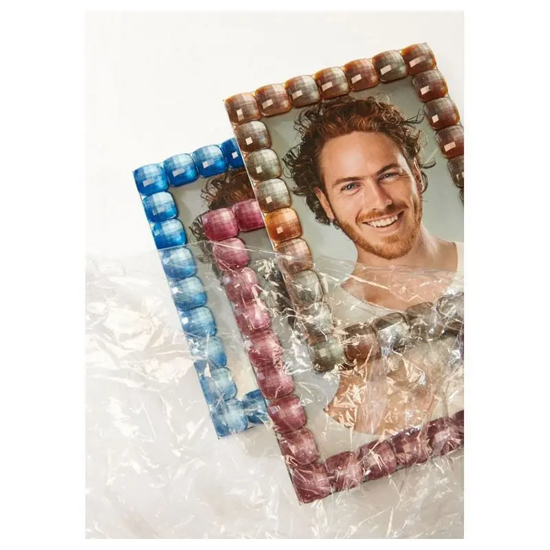 Фоторамка Walther 10 х 15 см Bellamy portrait frame, white, с подставкой VQ015W Фоторамка Walther 10 х 15 см Bellamy portrait frame, white, с подставкой VQ015W — фото 3