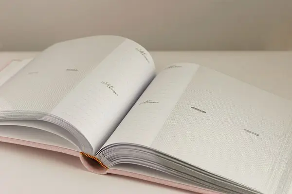 Фотоальбом 10 х 15 х 100, Chako м'який, дитячий "Свинка" BA-125 — фото 2