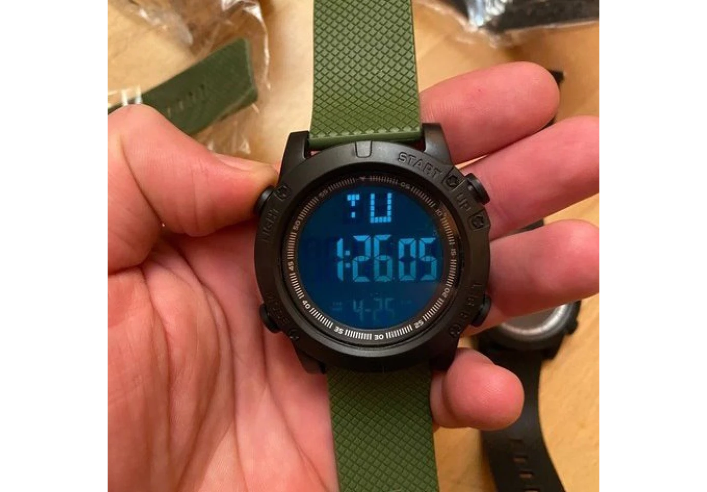 Часы наручные спортивные электронные Honhx Black Green, оливка №14